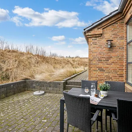 Lovely With Hot Tub And Sauna Near Sondervig * Ringkøbing